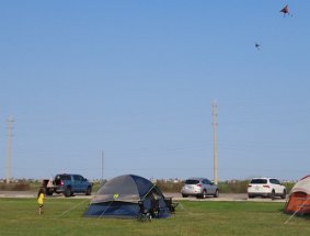 IMG_0785 Flying Kites, Galveston Island State Park, TX