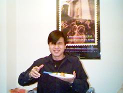 Vincent Eating