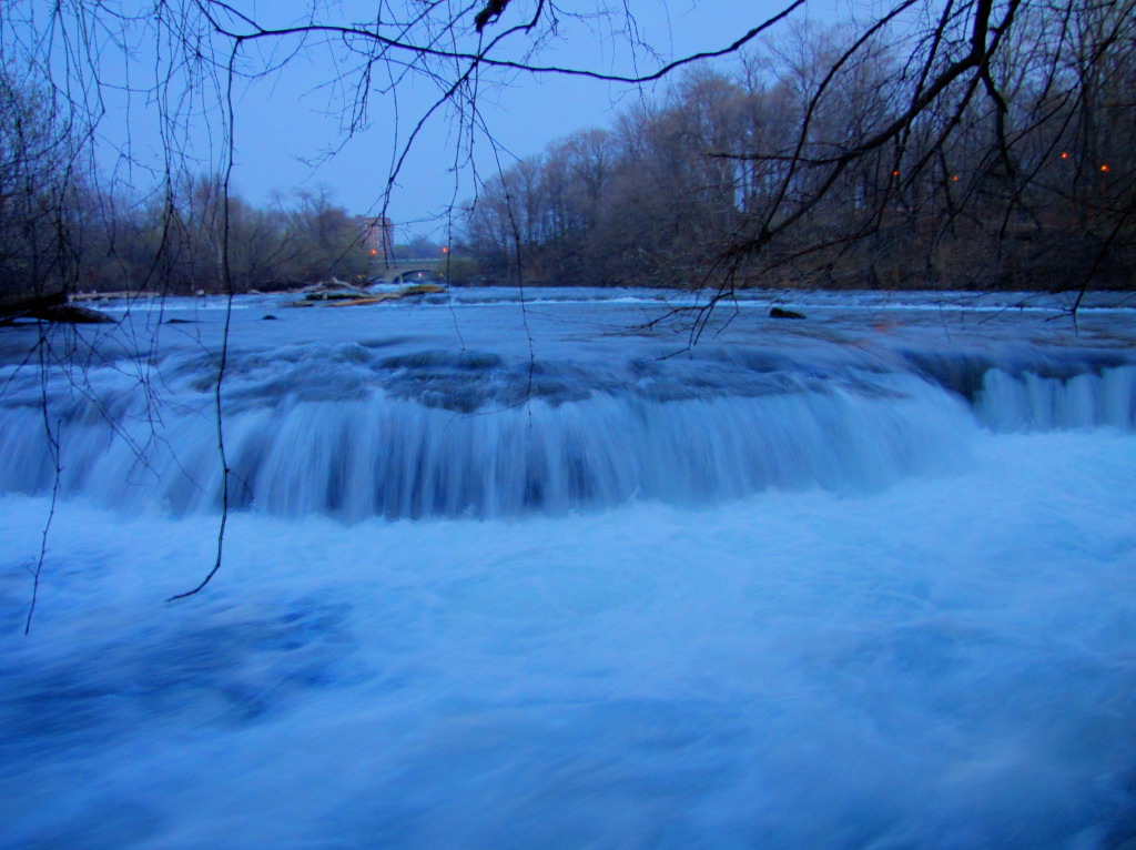 IMG_2255_6_7_tonemapped.jpg