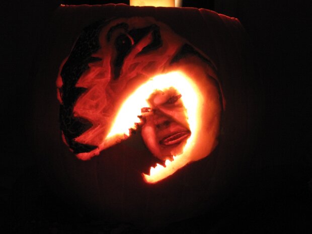 Halloween2013 Megan-o-Lantern VII, and Dragon