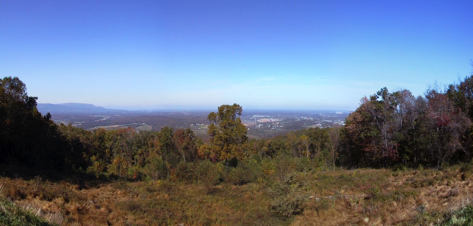 ShenandoahValleyOverlook.jpg