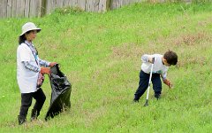 IMG_1901 Ah-ma, Phelan and Kaito, Trash Bash 2021, Cedar Gully, Friendswood, TX