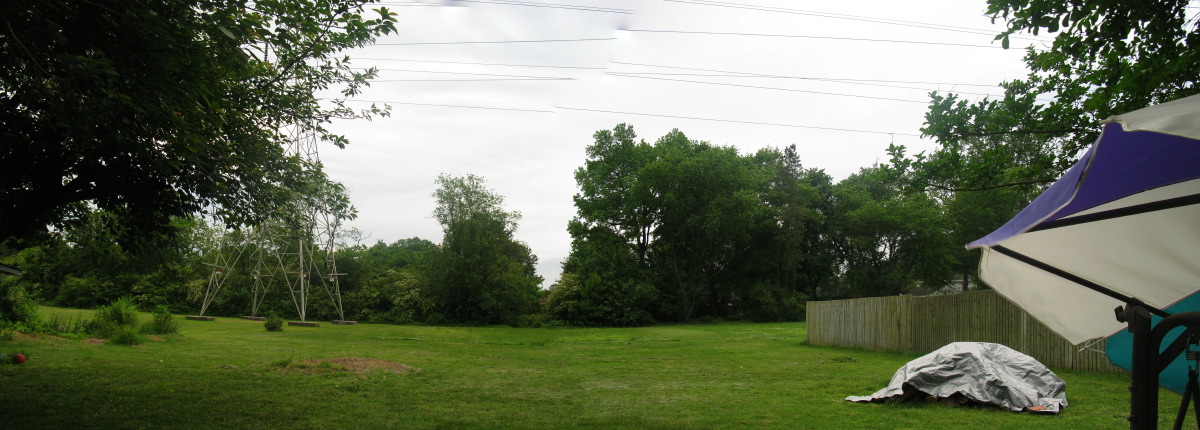 JoeNKatBackyard.jpg
